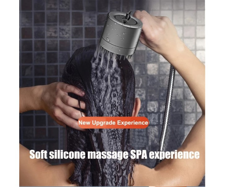 Uso de ducha masajeadora con cerdas suaves de silicona para masaje capilar en el cabello